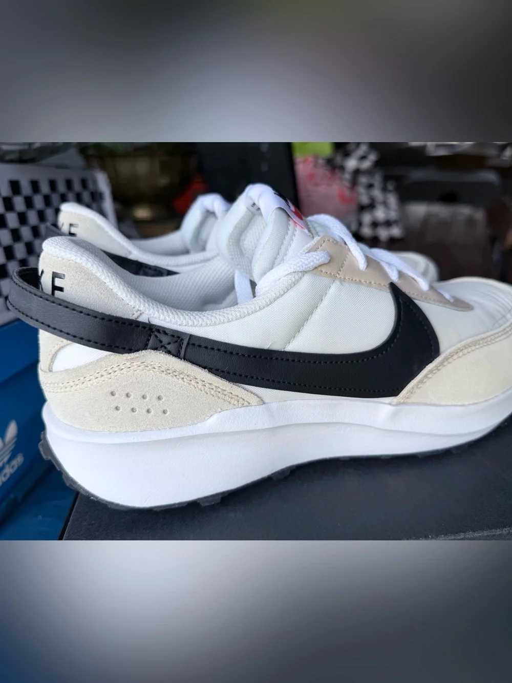 Nike Waffle Debut